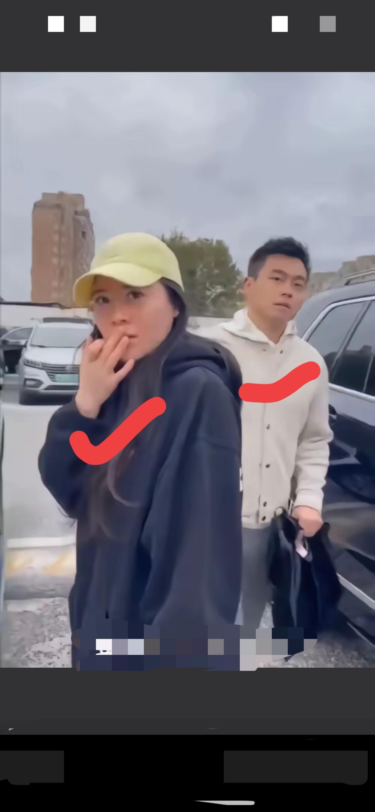 看了原配发的视频发现了一些细节，

首先王女士应该是刚怀的，去医院建档。

建档