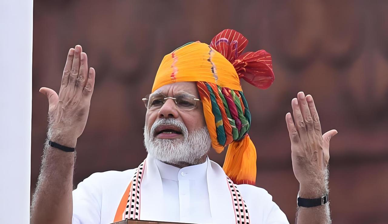 莫迪这一退一进，损失有点大。

印度买俄罗斯石油，要求用人民币结算，不然俄罗斯不