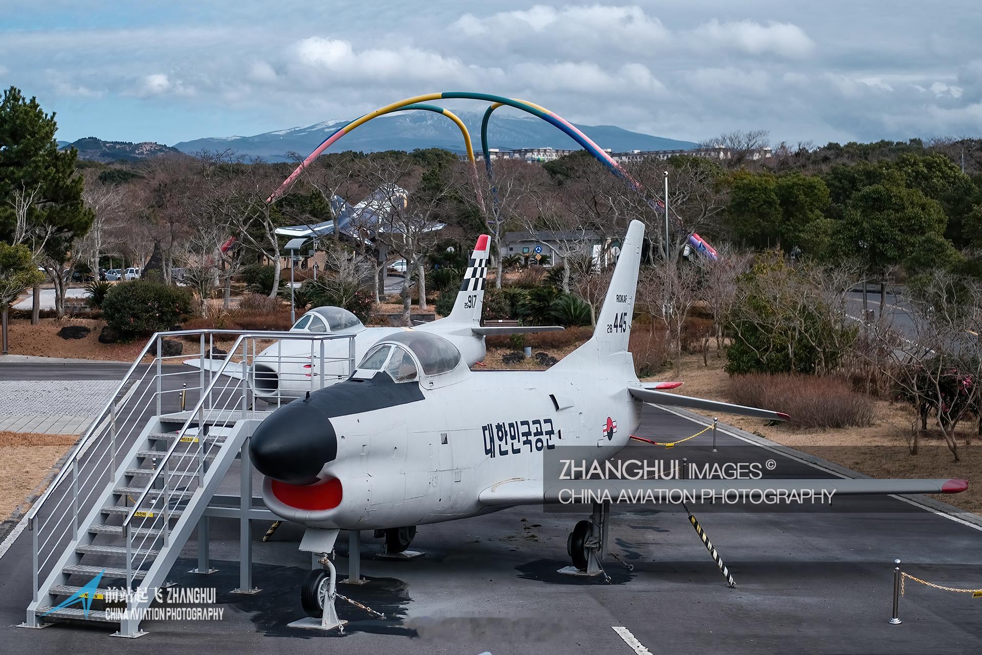 打卡济州航空宇宙博物馆，很多F-4和F-5看着挺好玩 ​​​