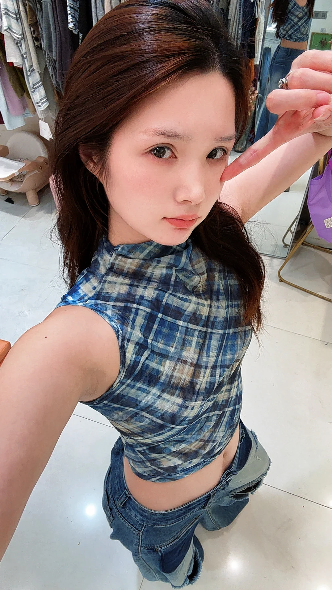 今天不带娃，人都显年轻了