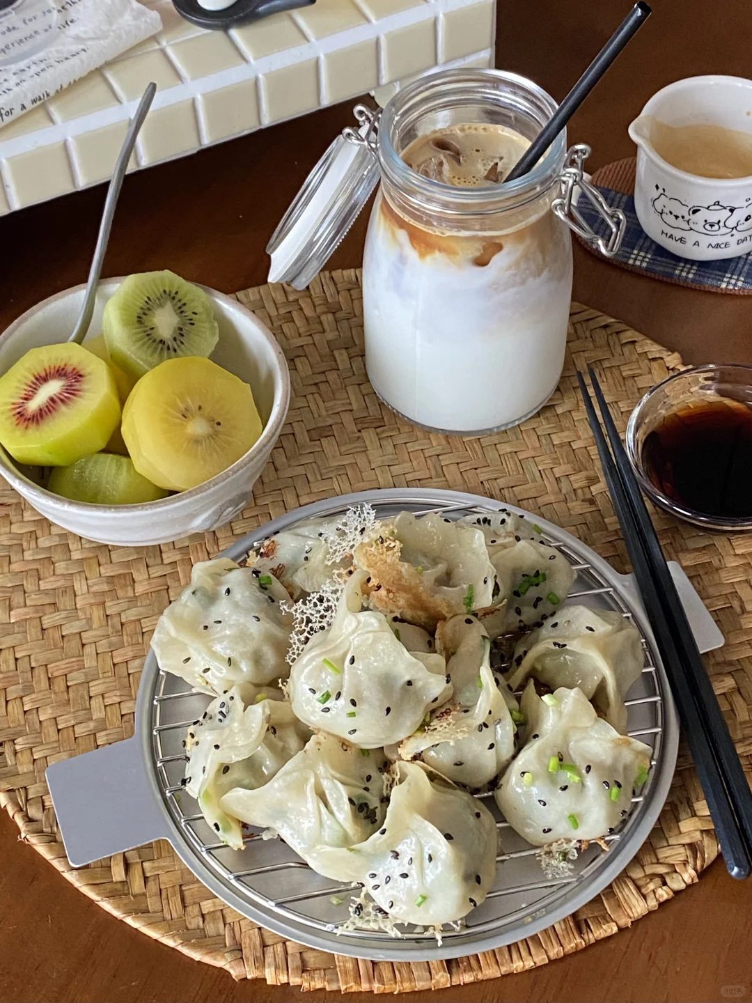 不等立冬了❗️今天我就要吃到韭菜煎饺🥢