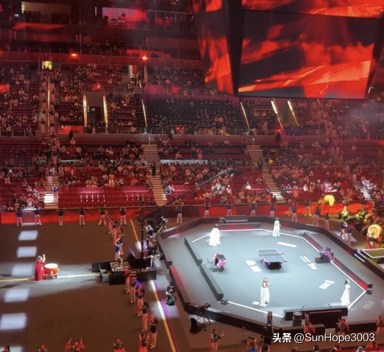 3.10日，重庆冠军赛开幕式，实事求是地讲，上座率还可以，虽然和去年开幕式没法比