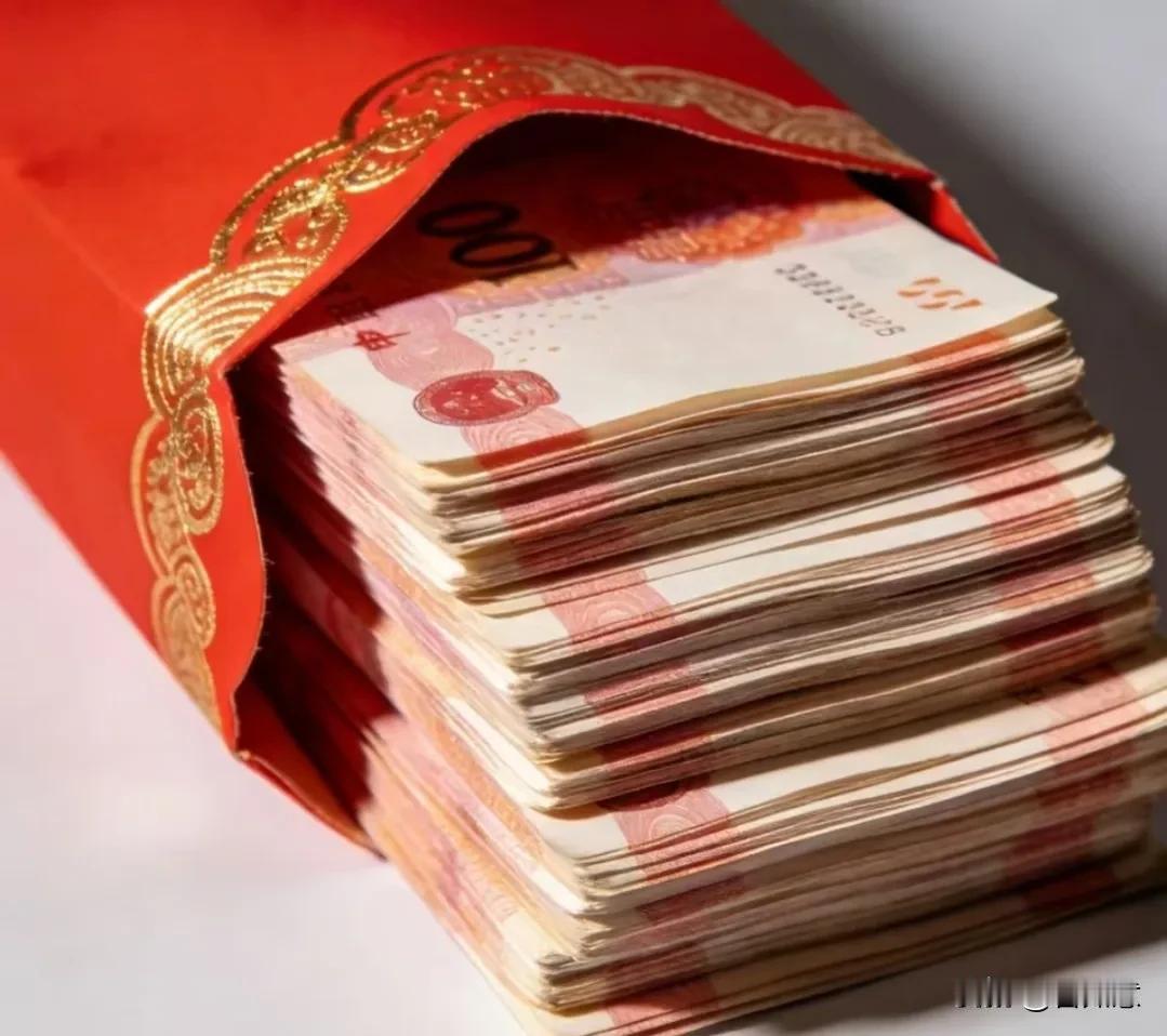 看到网上各种吐槽过年给孩子压岁钱的，我也凑个热闹说说我家的[笑]
我哥我弟家都是