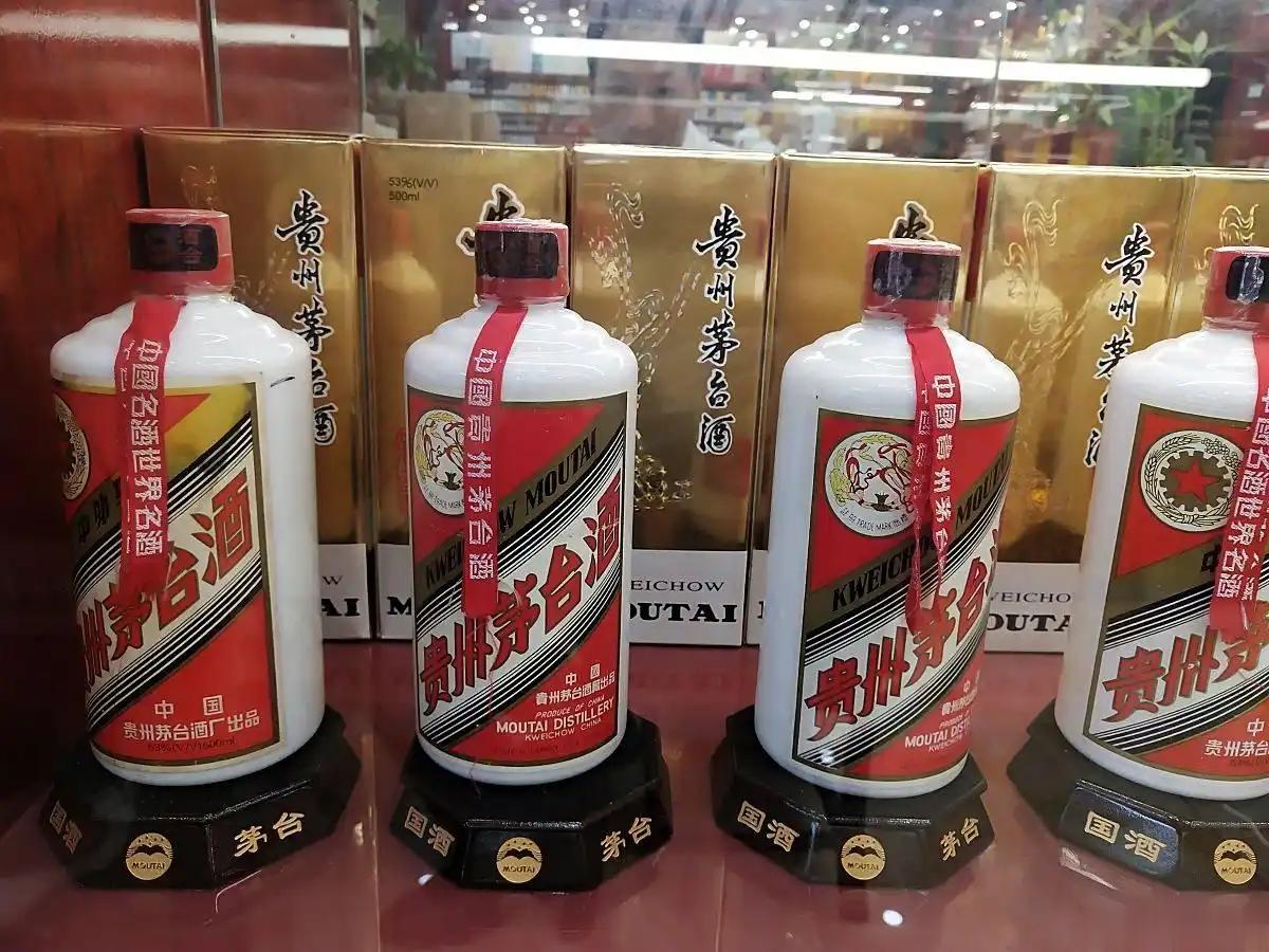 1499元/瓶的指导价，是企业行为，不是市场行为，茅台价格还得降