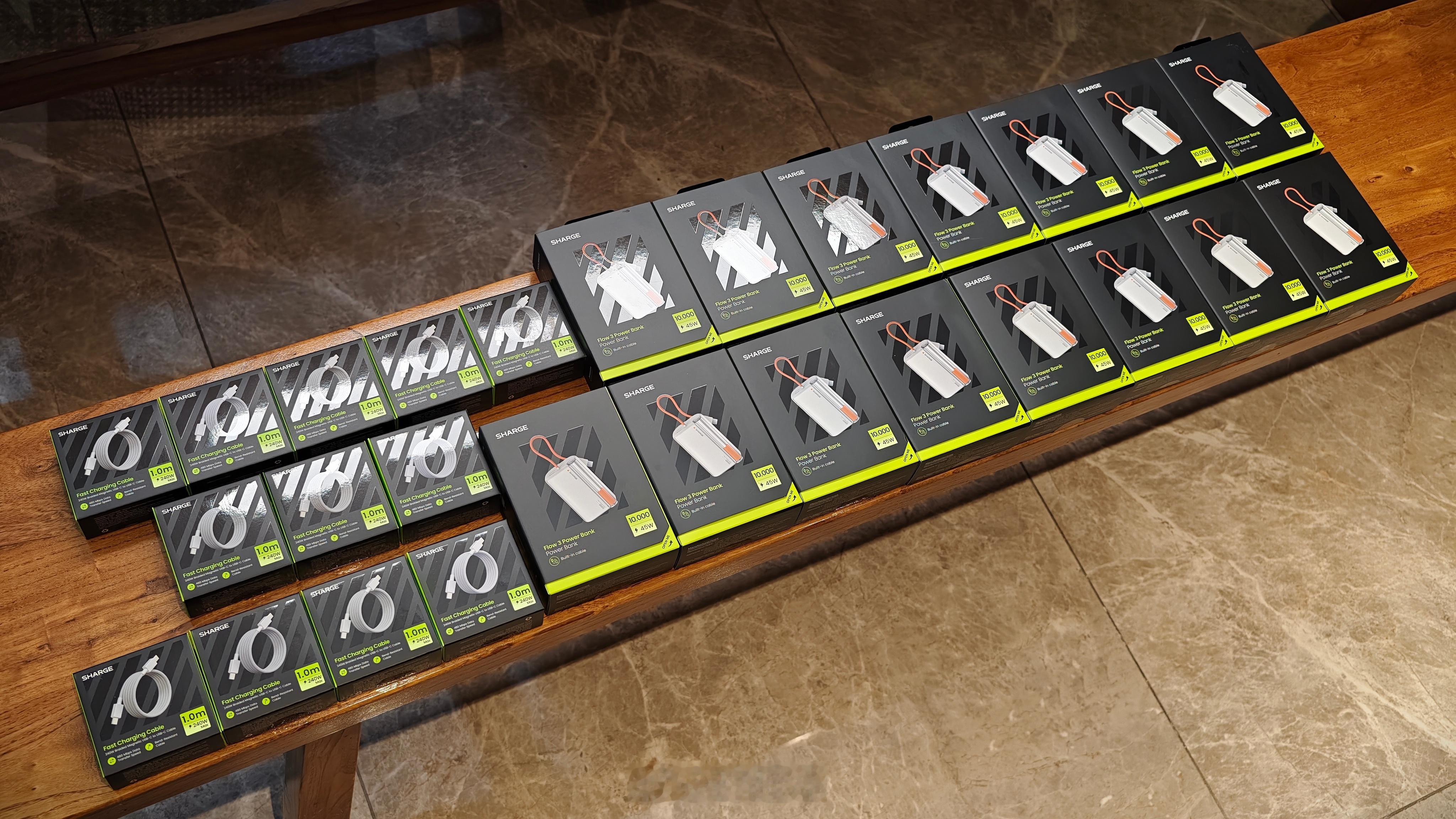 给大家准备的抽奖奖品，又采购了一堆。上次跟群里聊起来，我才知道，原来好多人都以为