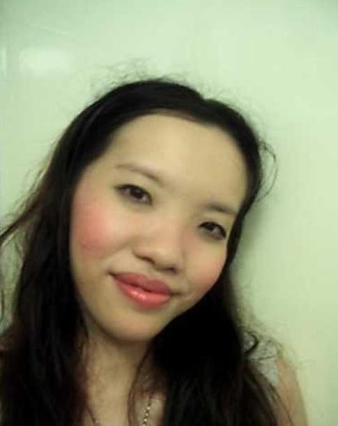 乡土小说：丑妻（200）

在偏远的山村里
有一个名叫李大山的中年男子。
他为人