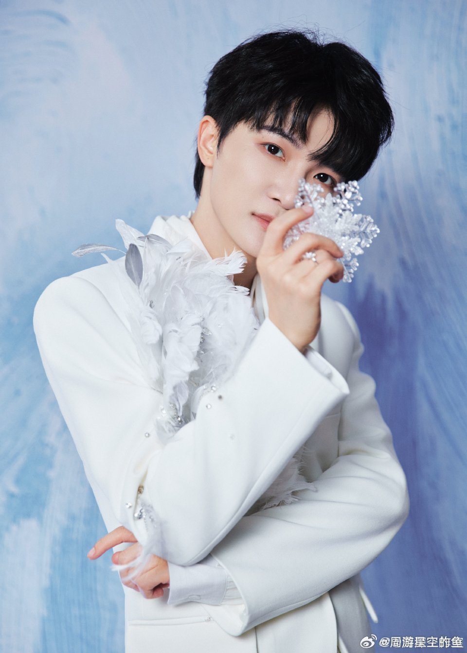 周深周深1️⃣腾讯音乐由你榜🏙️周深献唱惊蛰无声主题曲怎么选择你生命的路口，是