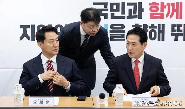 9日，韩国国民力量党党首张东赫提议就地方选举启动重选程序，这一主张遭到首尔市长吴
