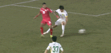 河内公安vs北京国安 国安后防失误！河内第76分钟1-1扳平了，这下被动了 