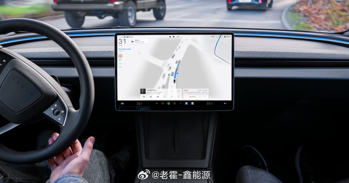 特斯拉德国官网这回给FSD换了个名字，叫Tesla Assisted Drivi