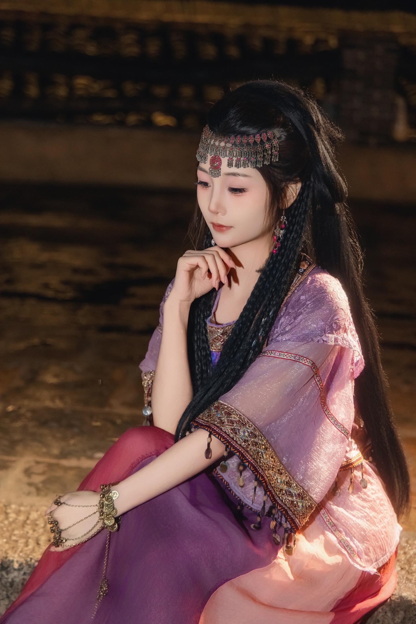 三生三世，只为一眼 仙剑里的痴情女子很多，但紫萱，是让我觉得最“痛”的...