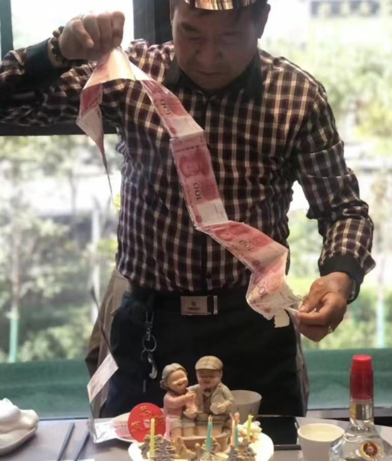 “我冤枉啊！”花6880买了2箱白酒，送给50岁生日的老丈人，结果遭到刚从美国回