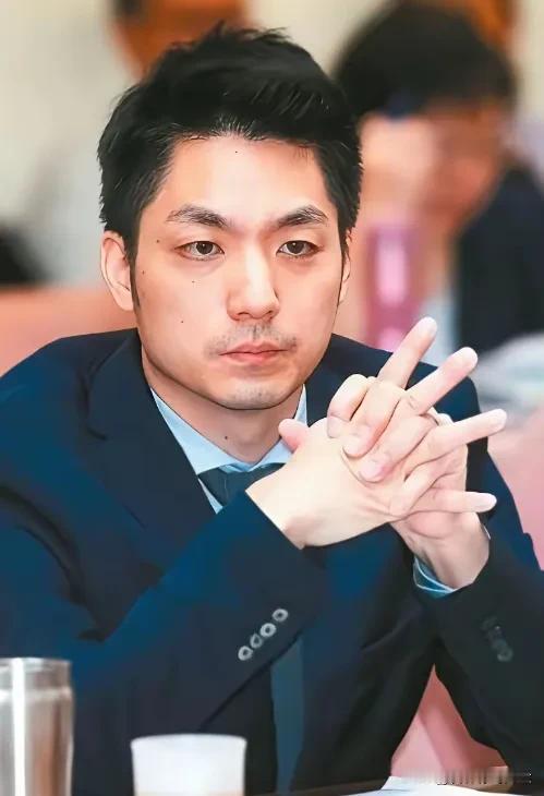 针对昨天通过的7800亿军购案，蒋万安终于发声了，没想到说了这样一番话！

昨天