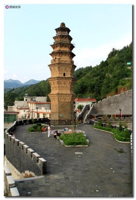 租菜地
昔日有地腰压弯，
点灯苦读想出山。
​如今百尺云头住，
喜​租一块幸福田