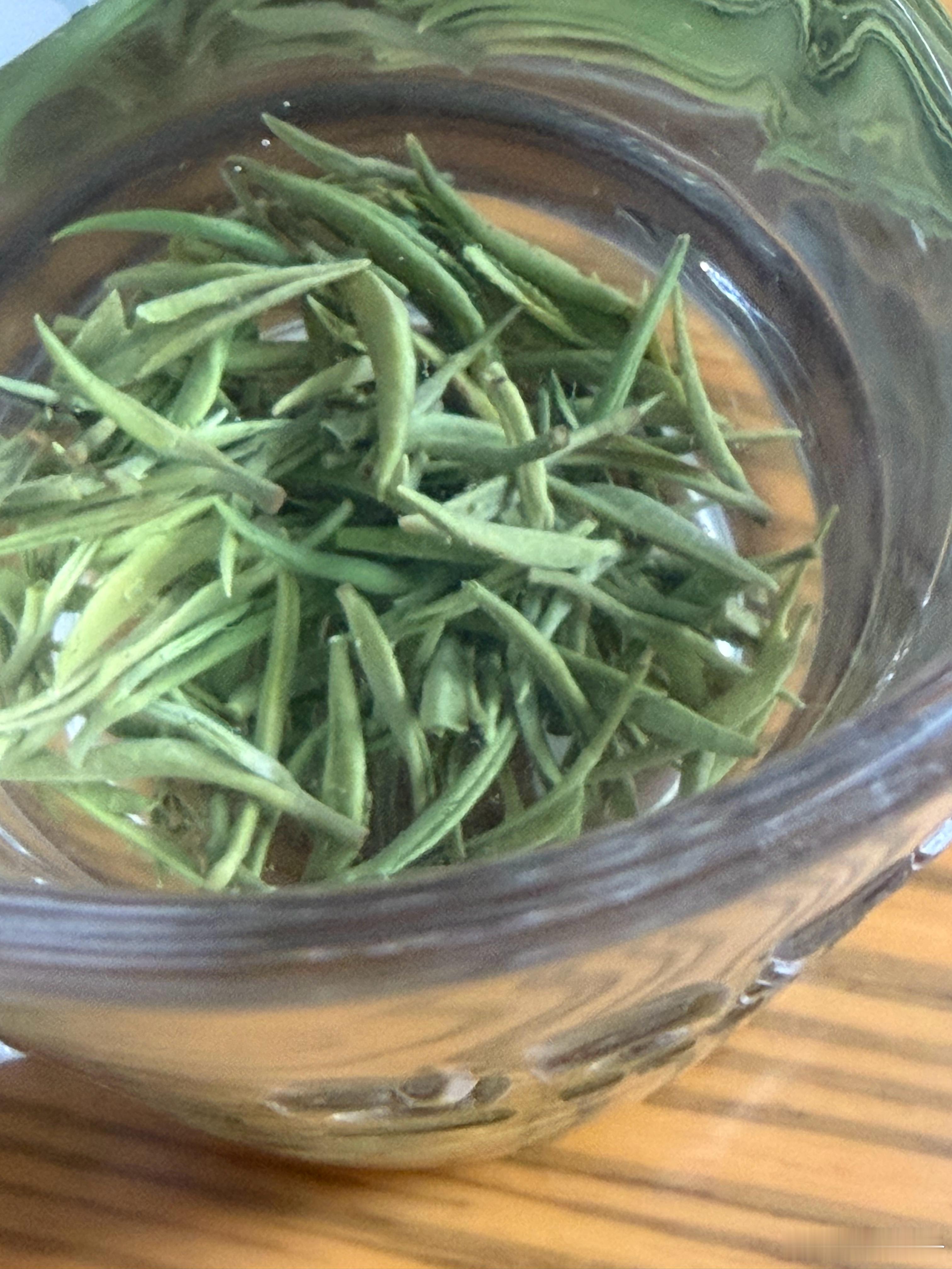 每次微信泡茶，都要被三金花老公吐槽茶具不对，So.终于换了一个老人家勉强能看上眼