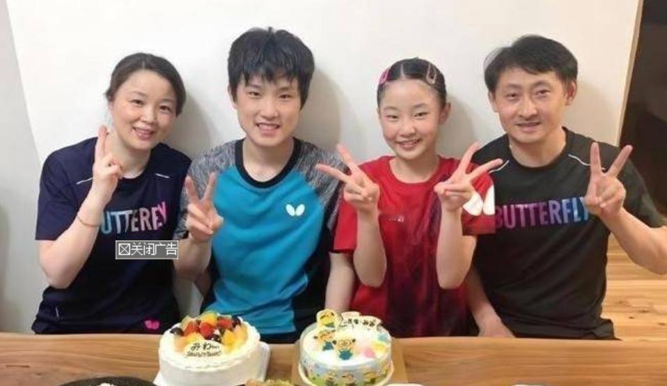张本智和，彻底撕下了最后那层遮羞布。
巴黎奥运前，他去参拜了东京东乡神社。
那不