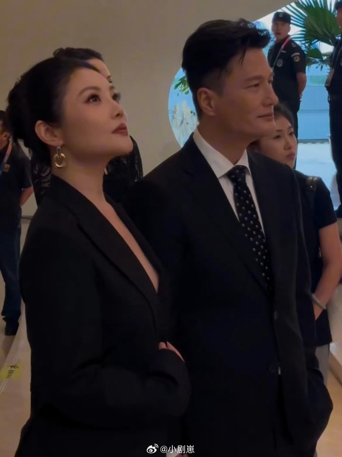 徐冬冬年纪上来了反而更美了三十六岁的徐冬冬经过岁月沉淀之后更有气质，年纪越大反倒