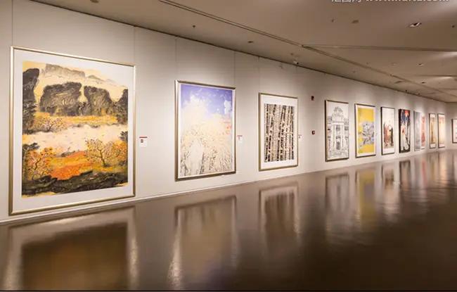 藏品变现难已成过去式：新式艺术品交易中心一站式解决出手难题

从“跑断腿、等不起