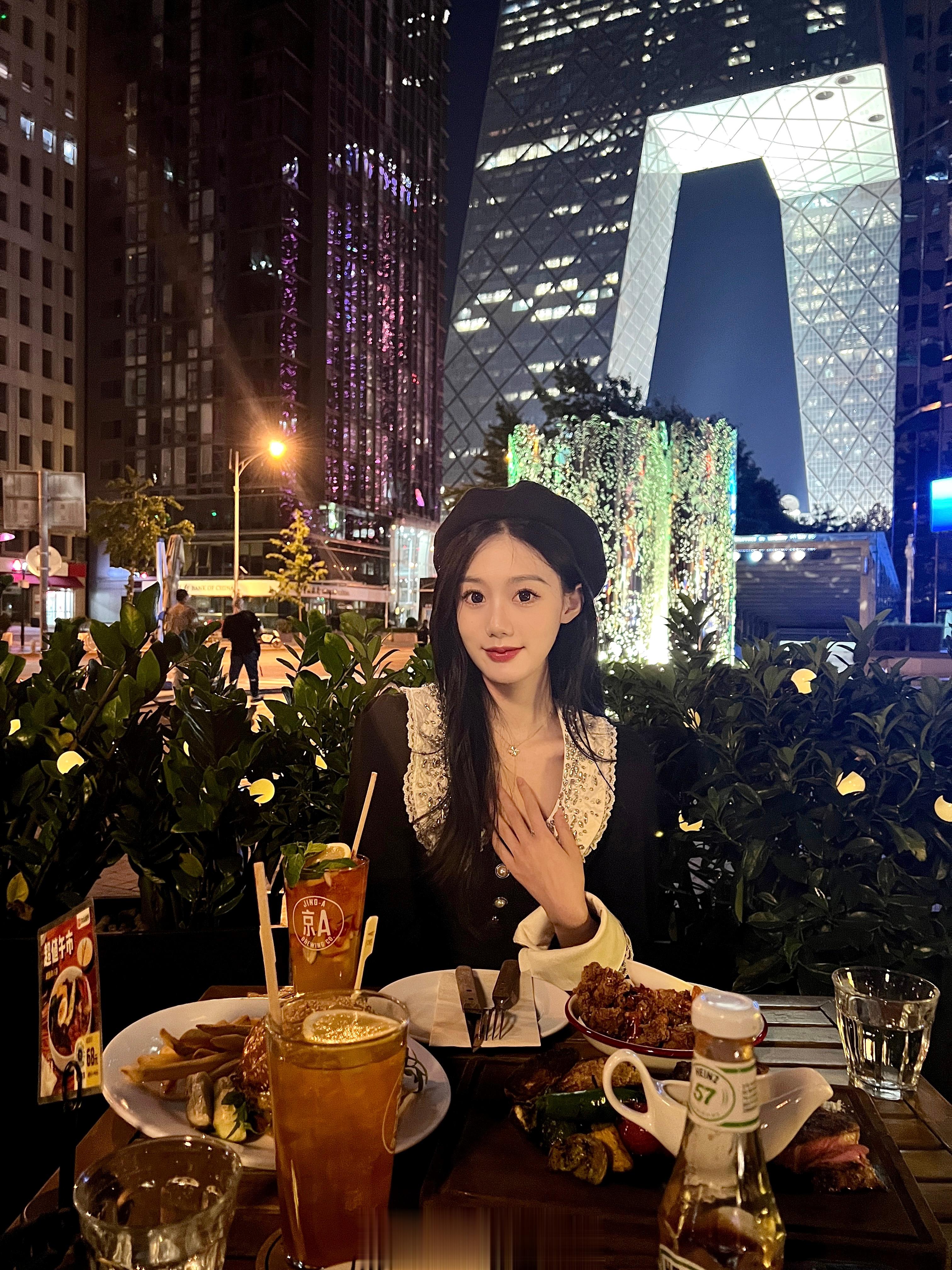 📍京A📸  地标🚦CBD大裤衩  ​​​