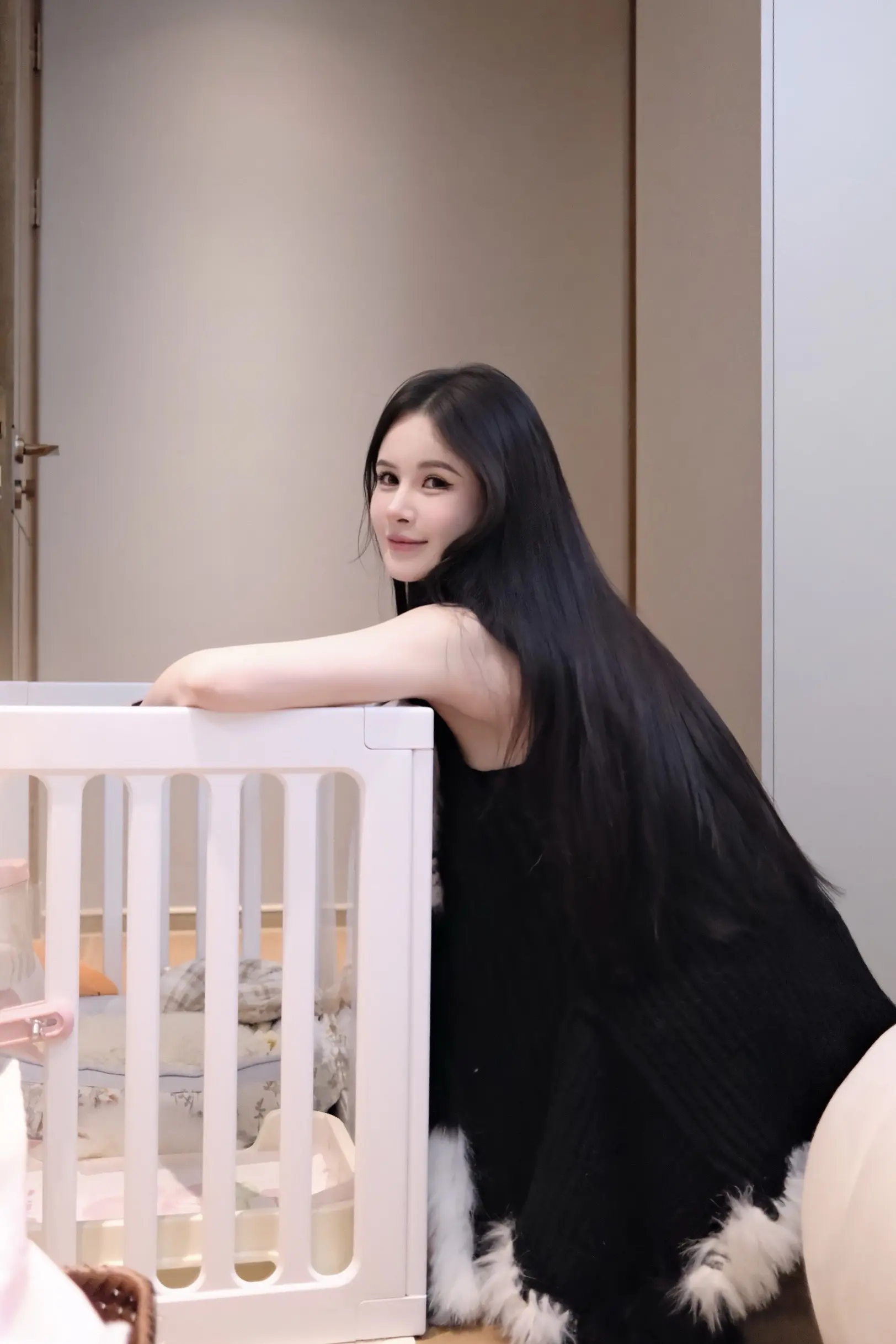 成了小时候想象中的漂亮姐姐