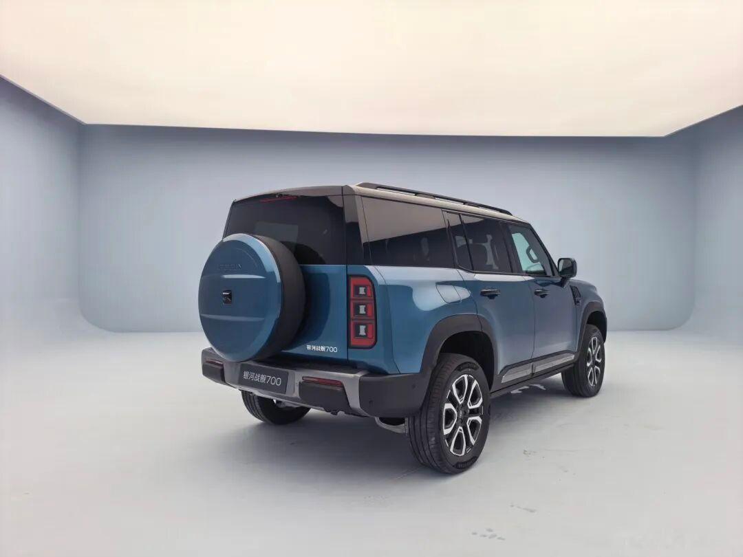 吉利硬派SUV！银河战舰700发布 