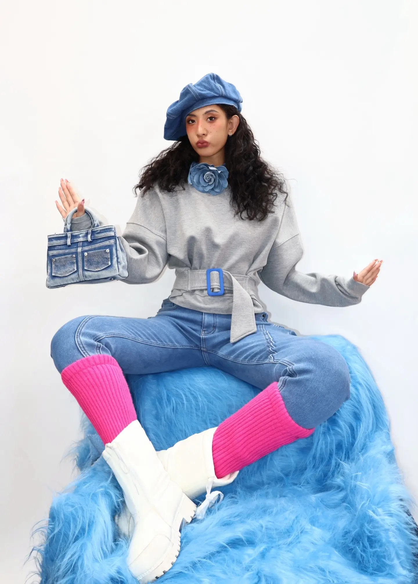 一起来做色彩女孩吧。