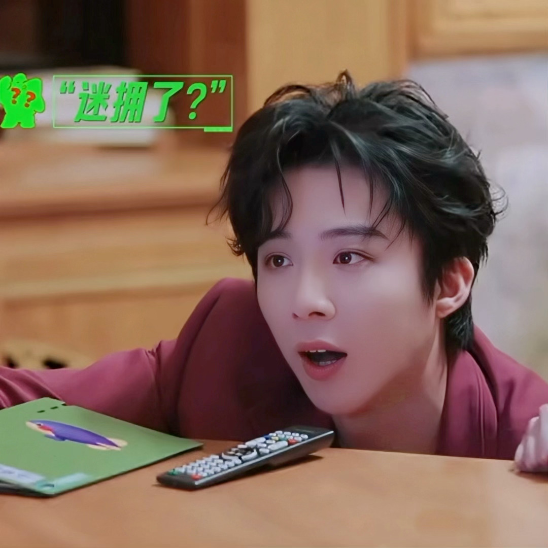 怎么感觉萌萌的