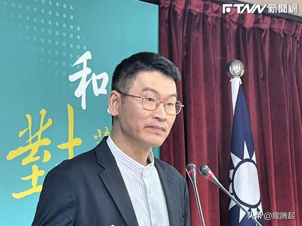 台湾陆委会副主委梁文杰“松口”了？昨天（5月21日）梁文杰说：“两岸同属中华民族
