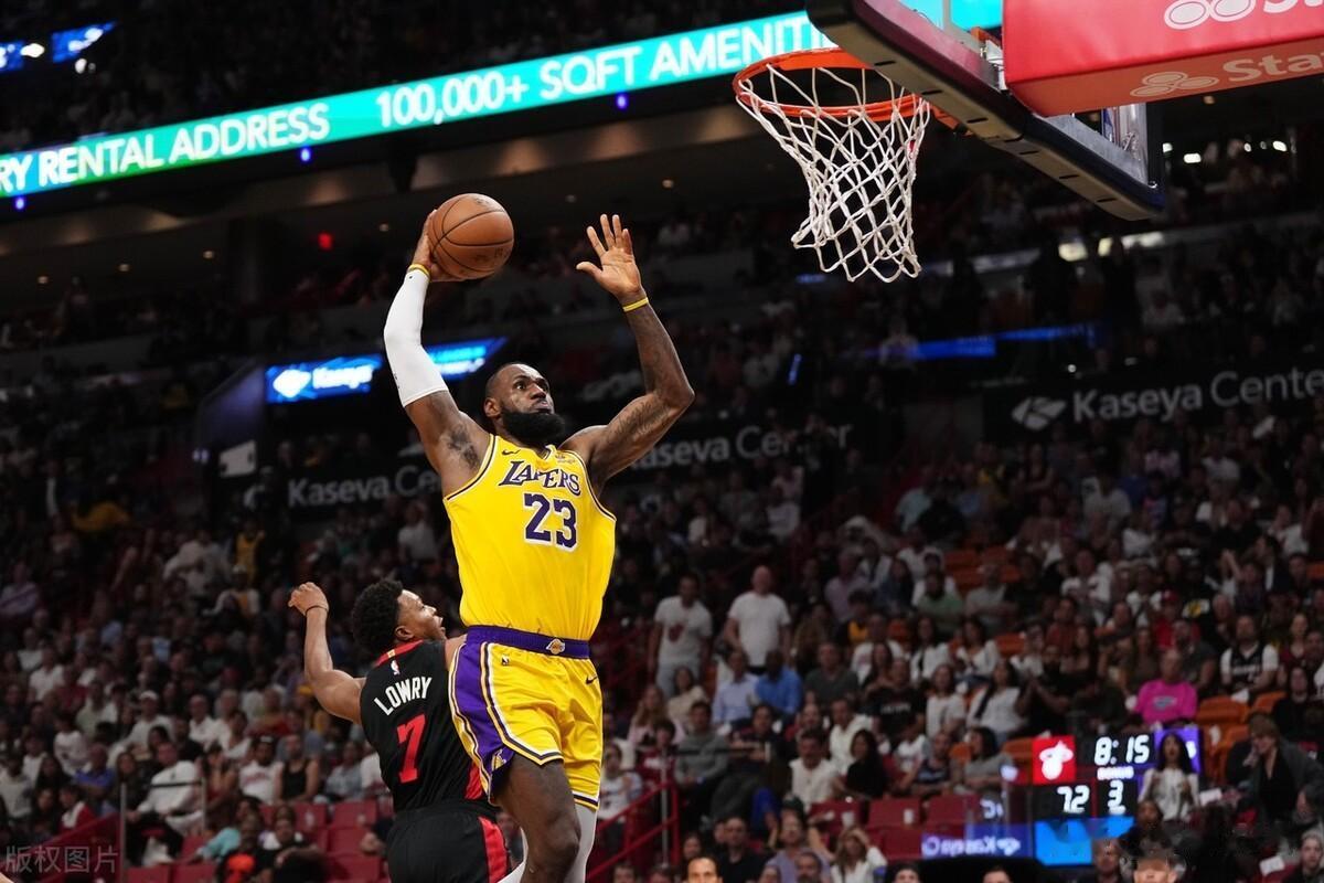 11.7NBA战报:恩比德三节48分，托马斯45分，阿巴三双热火险胜湖人
今天N