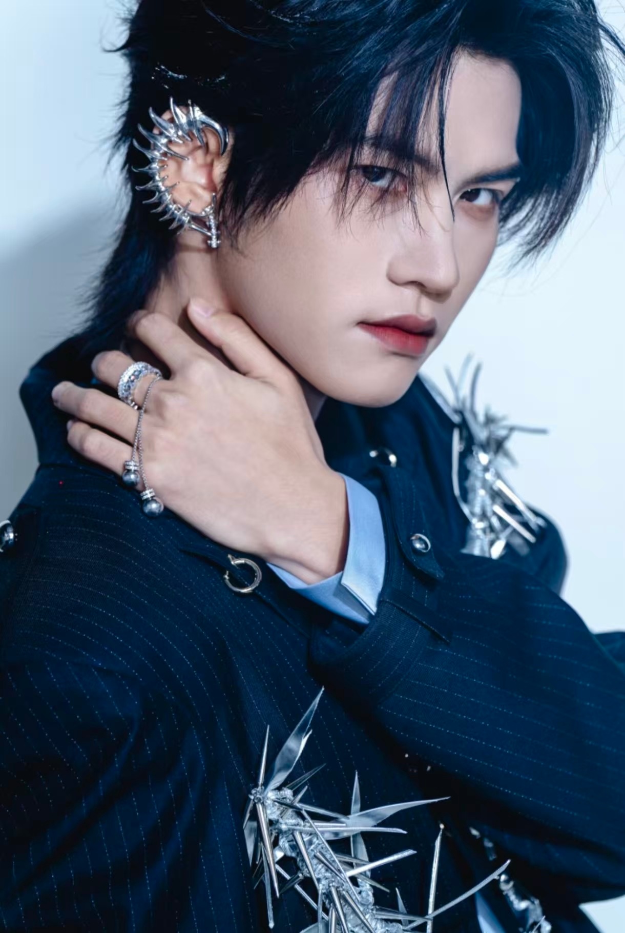 云旗郝熠然🌌云熠星河云起风来，赴一场星光之约；熠耀长夜，点亮舞台与人间。歌声穿