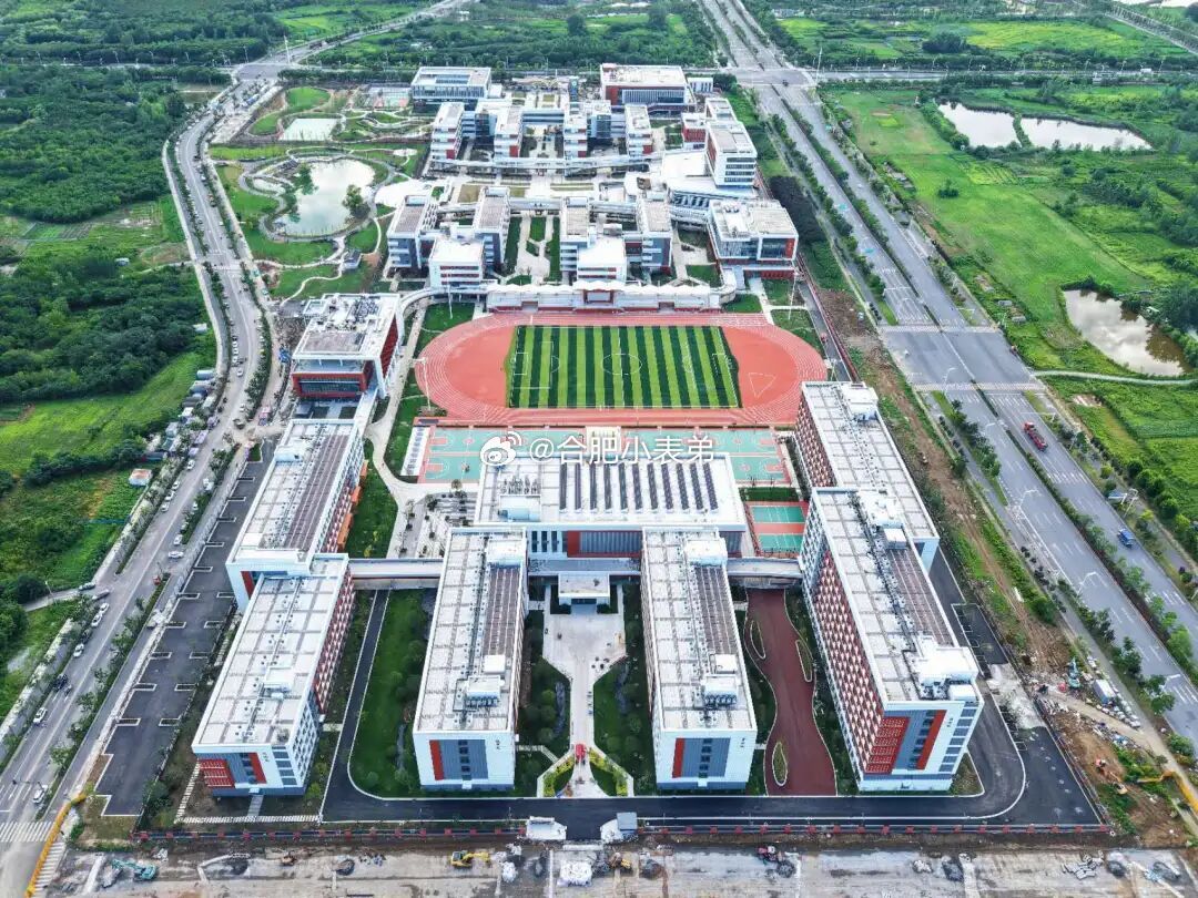 合肥两所重点高中新校区项目完工合肥八中枫林校区、一六八少荃湖中学两大名校项目相继