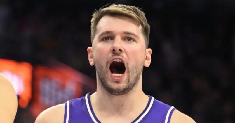 NBA｜东契奇续约隐患浮现！湖人休赛期补强存短板，灾难局面或将到来

进入七月次