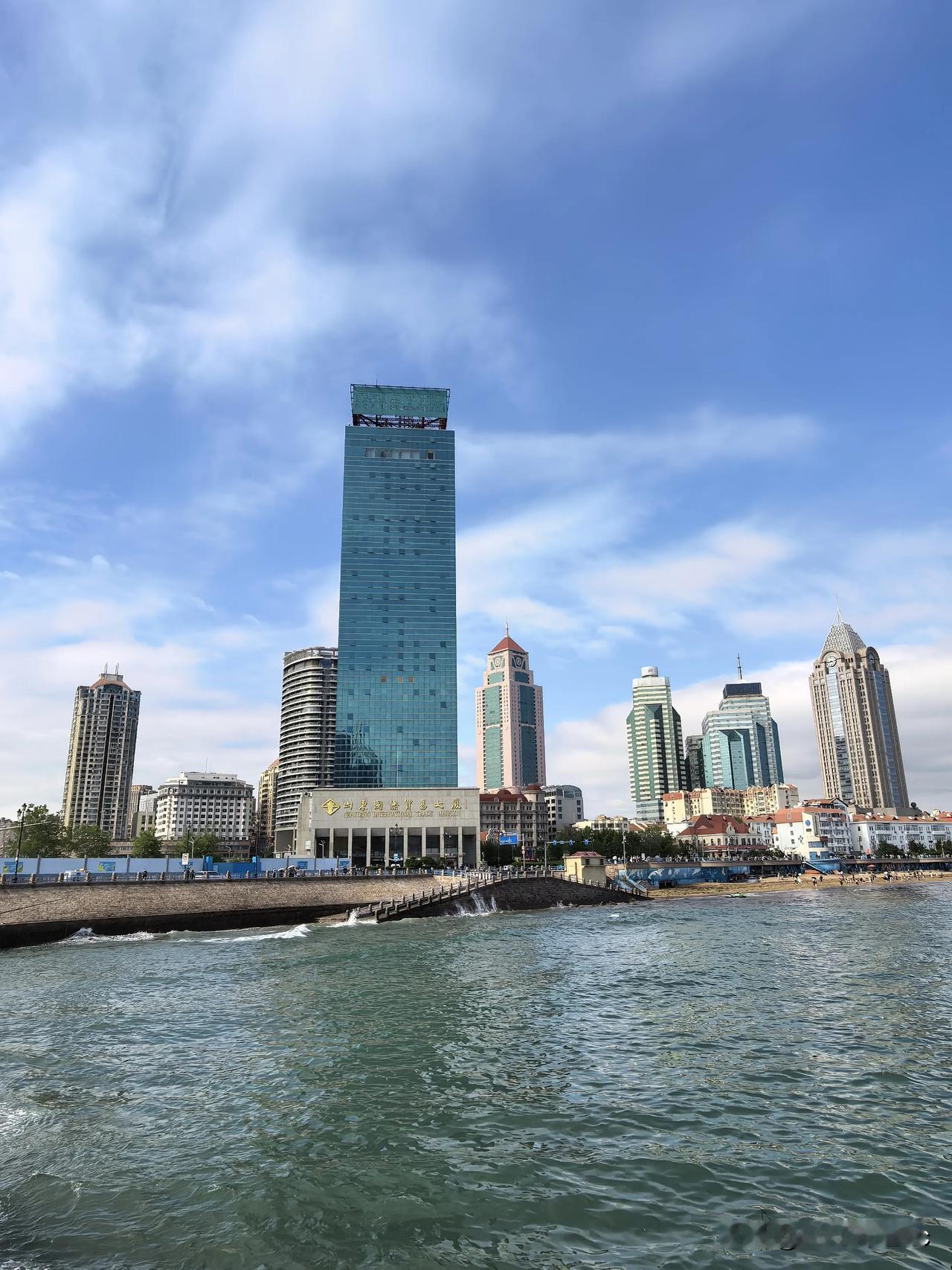 翔鹭钨业（002842）在2026年8月5日强势涨停，是业绩爆发、新赛道成长与资