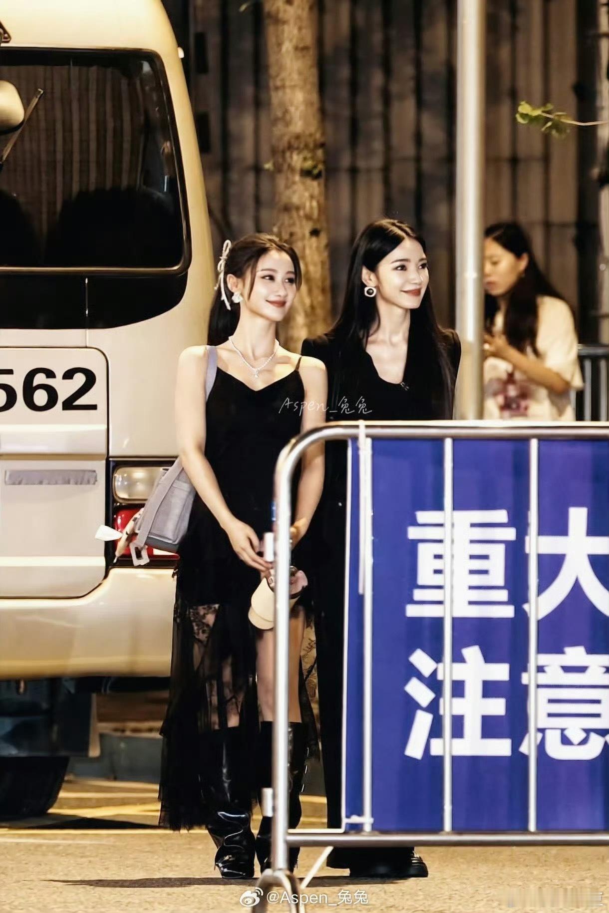 【阿斯匹林】少（多）亲点儿吧你俩 