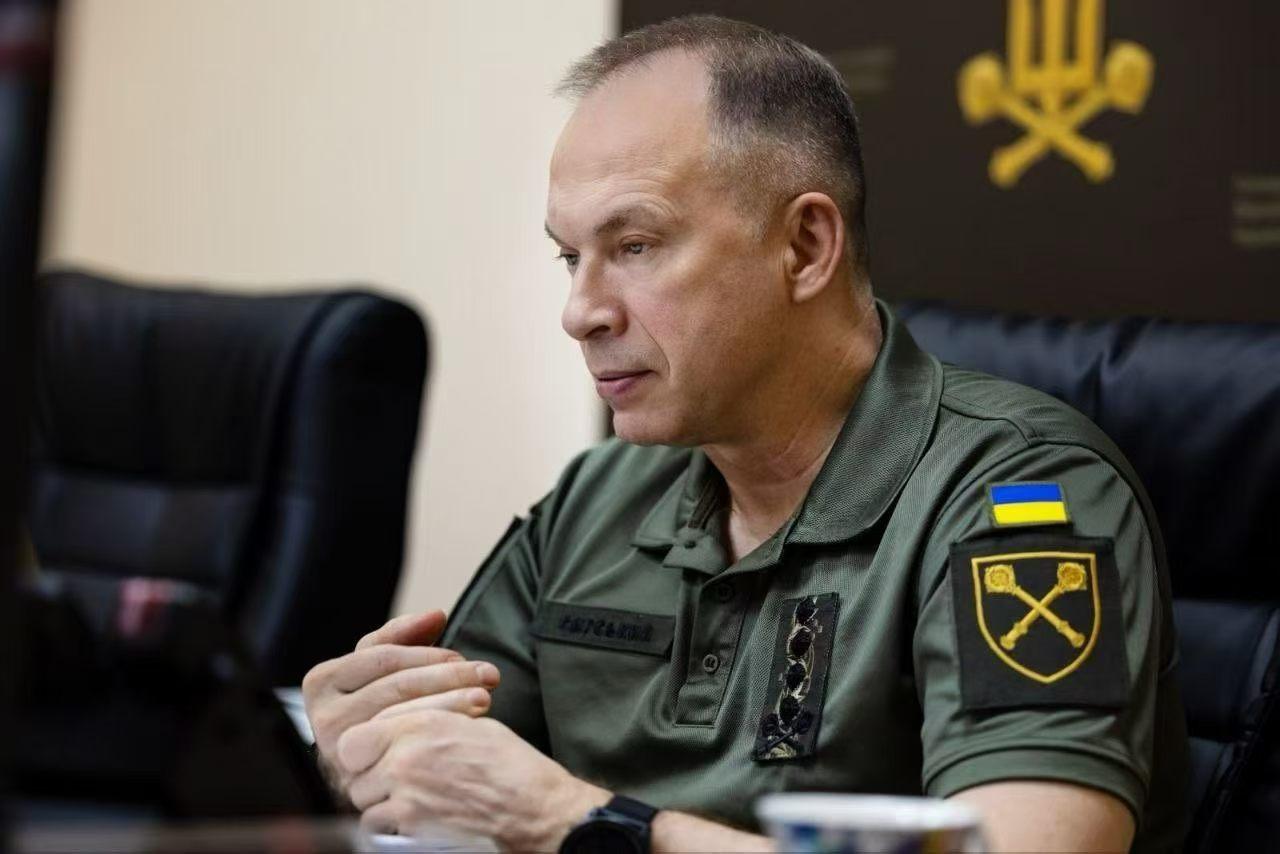 🇺🇦🔱
乌克兰总司令瑟尔斯基表示，
5月份乌克兰军队解放的领土
比失去的领