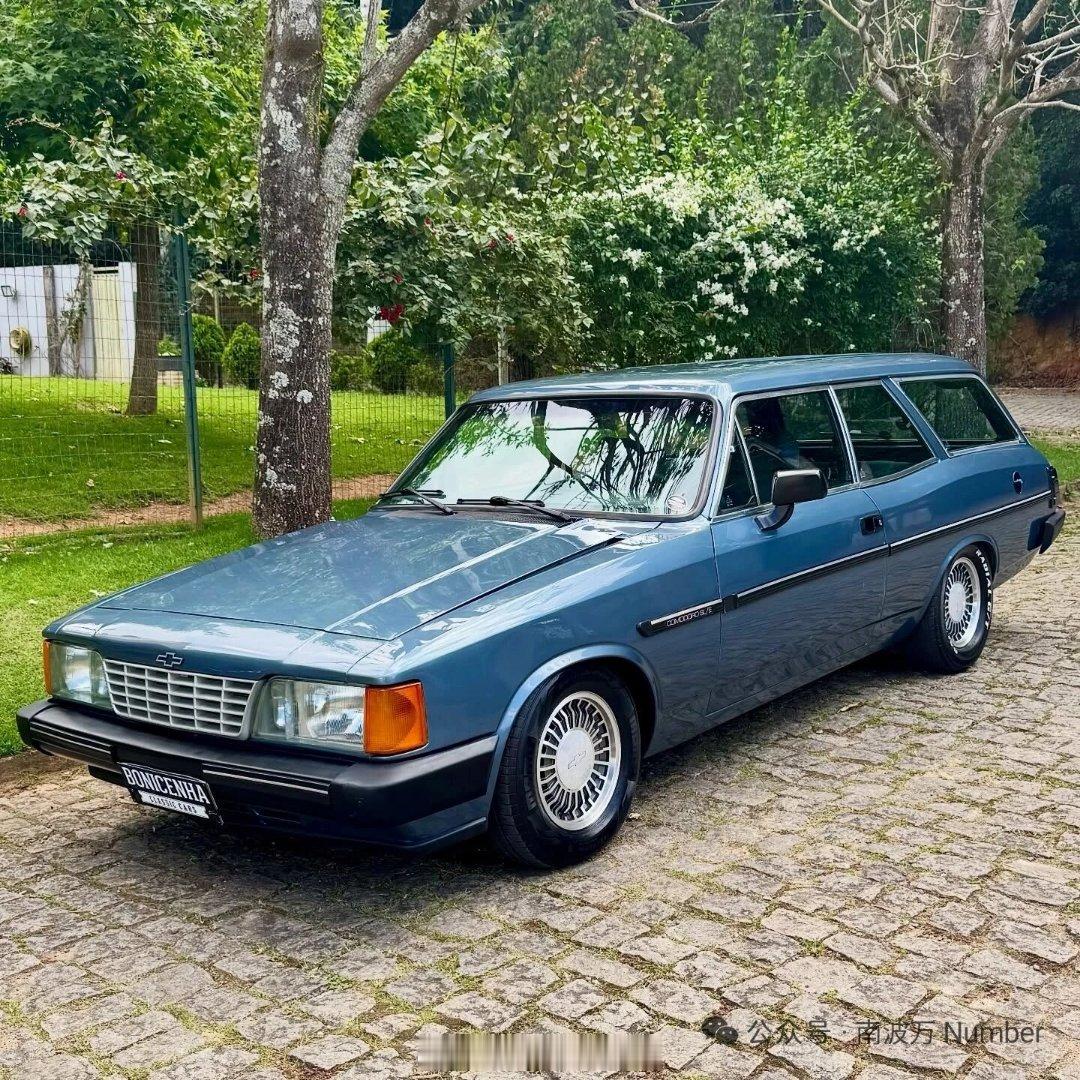 经典老车 雪佛兰 Caravan 4.1S Comodoro这是一辆雪佛兰Car