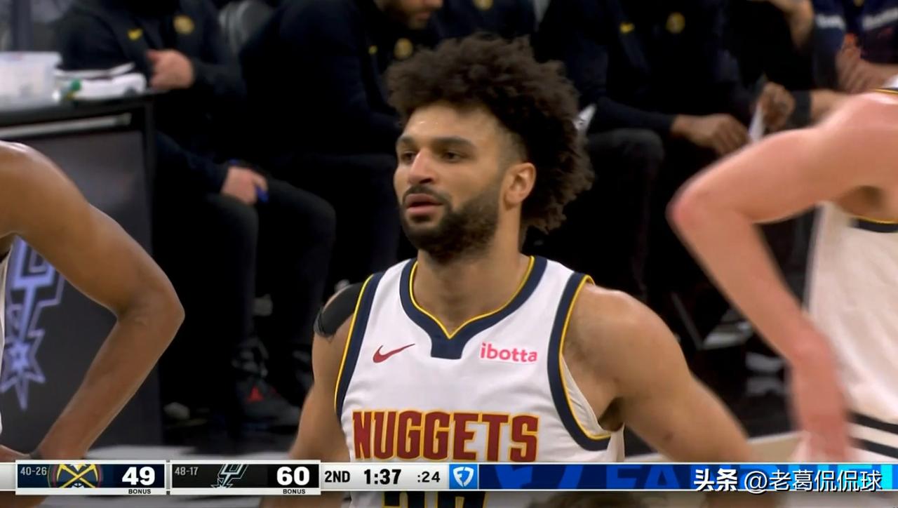 我真诚的向掘金球星穆雷道歉！在今天掘金客场以136：131力克马刺的比赛中，我曾