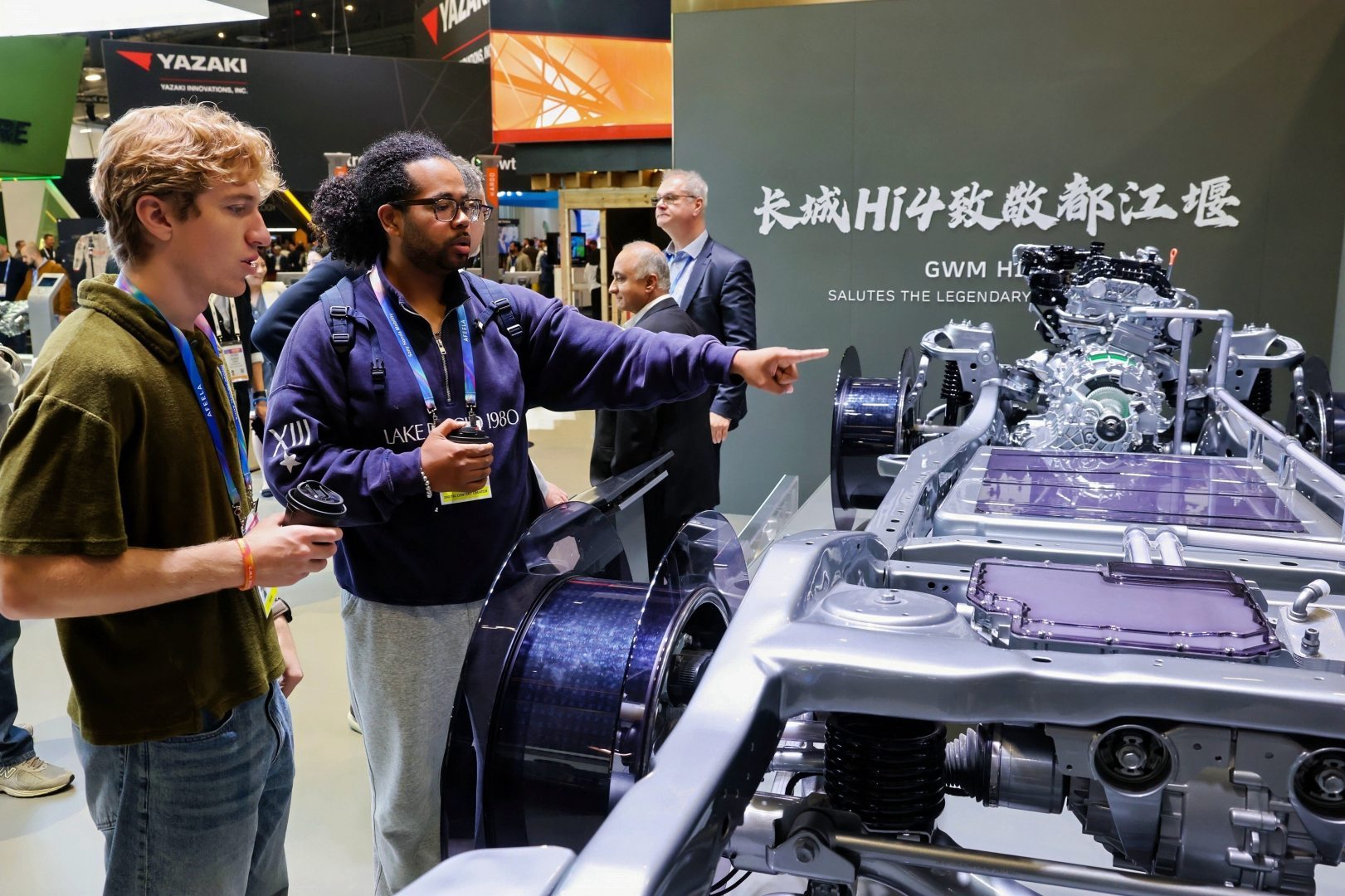 2026 CES长城炸场全球！东方美学与黑科技双向奔赴，灵魂S2000CL八缸摩