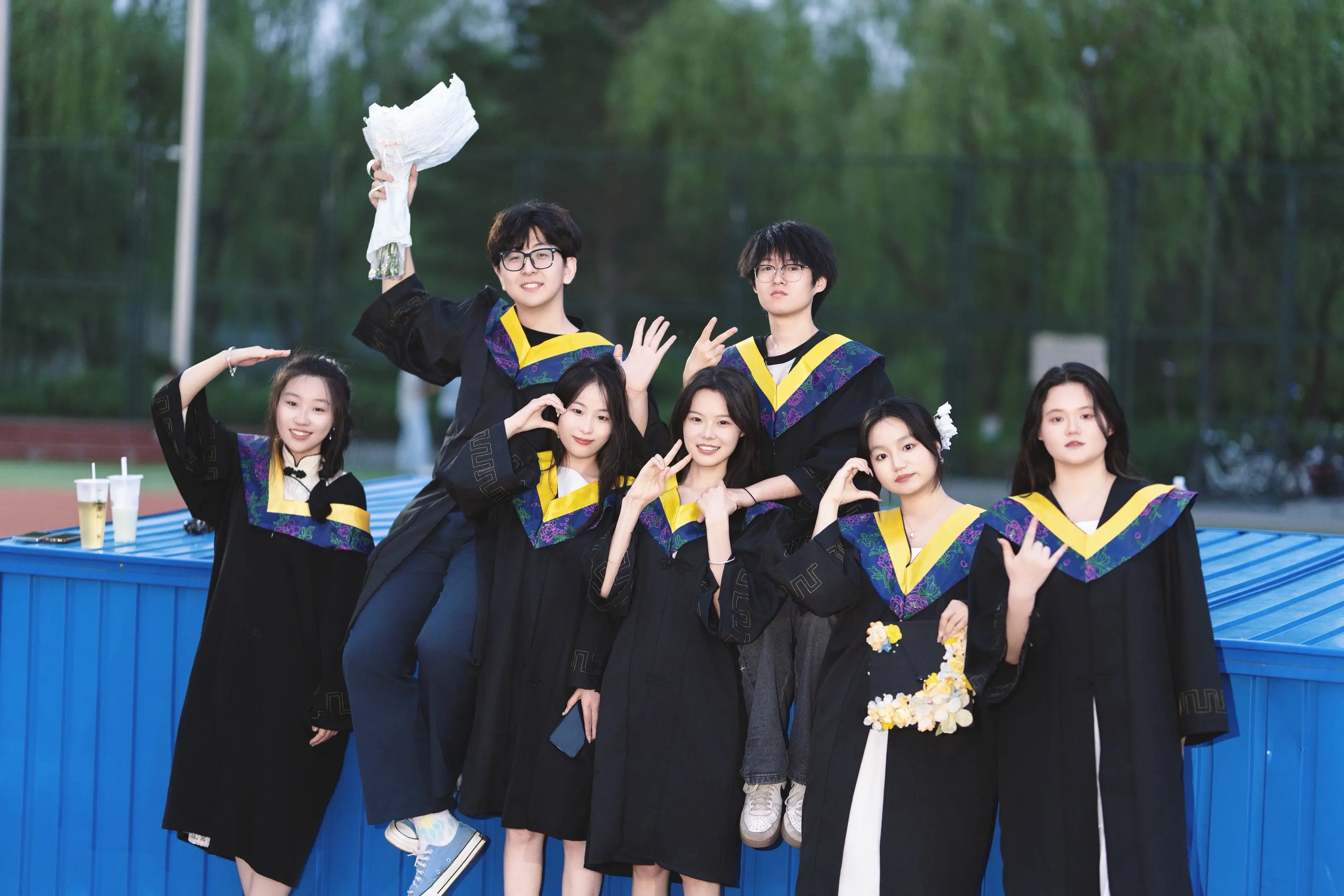 🎓我们毕业了🧑‍🎓👩‍🎓。