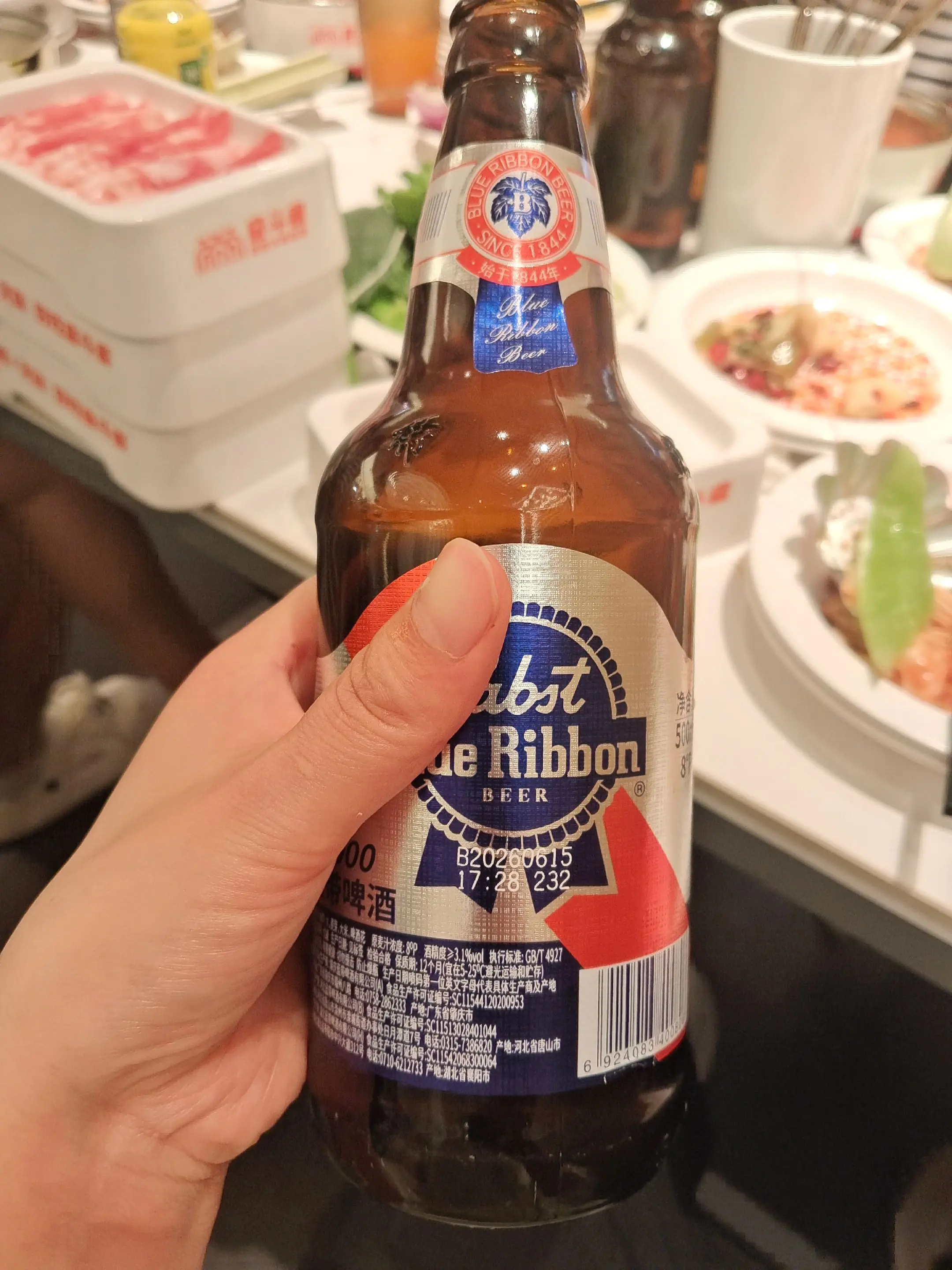 今晚又跟啤先生约会啦！跟他总是脸红心跳。