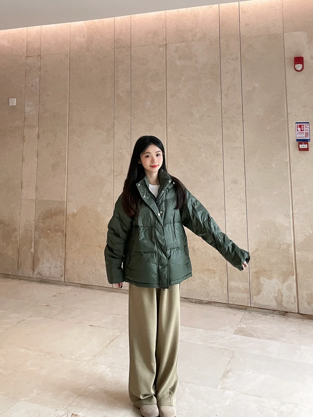 155小个子冬季穿搭！墨绿色羽绒服好显白！