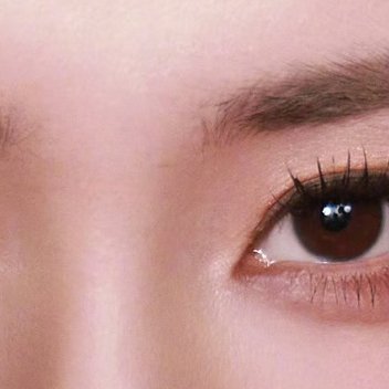 杨幂每日一善 ym阳光信用 你走过的路，会成为回忆里的风景；你所有经历，会成为你