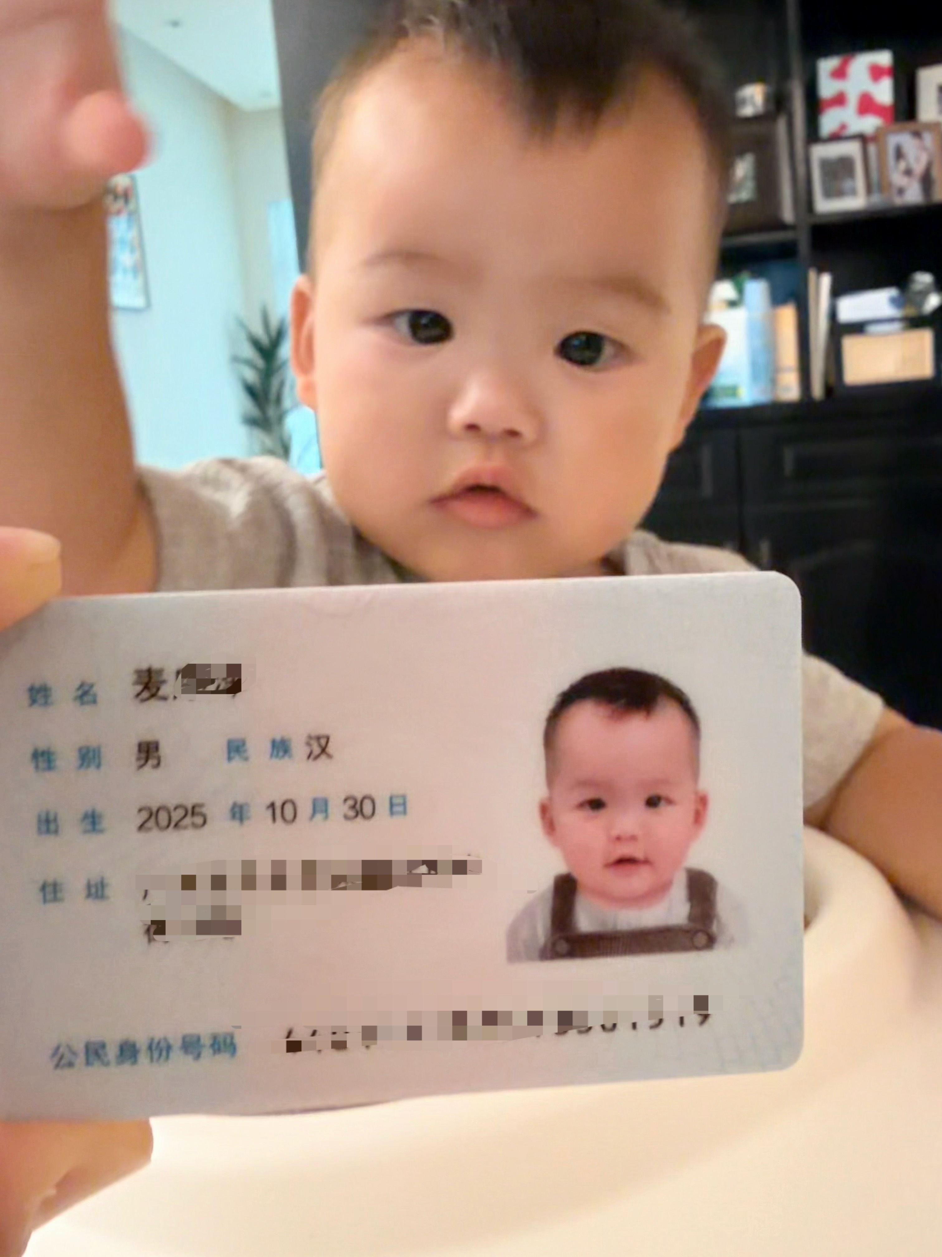 咱麦旋风以后也是持证卖萌的人了[并不简单] ​​​