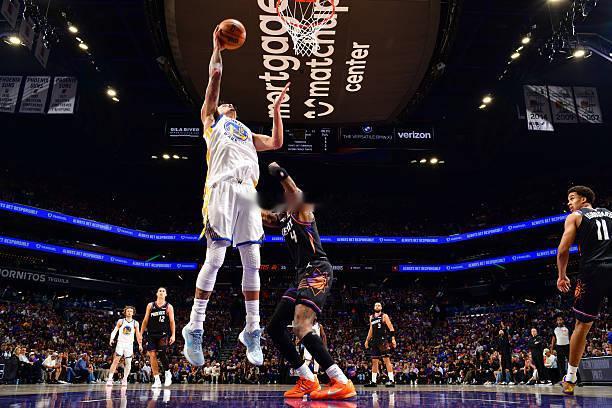 吉-桑托斯是一名非常努力的球员，而且也确实是证明了自己有能力在轮换阵容中站稳脚跟