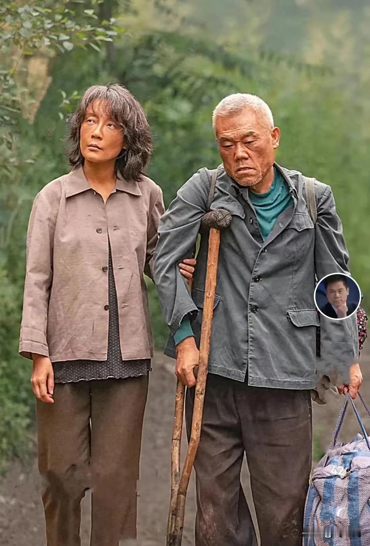 【想去看重山之外】
想去一睹大侠风采，特别是那种声情并茂的朗诵，想必出镜也一定很