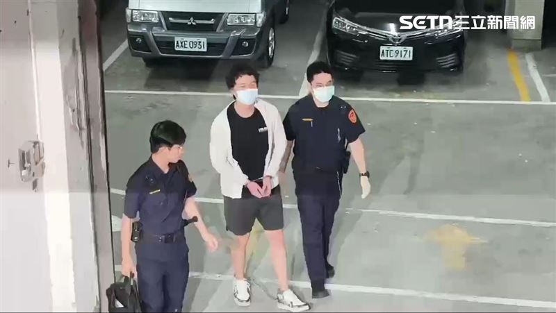 孙安佐被起诉 据台媒，孙安佐被关押42天后，今日（29日）上午，士林地检署以违反
