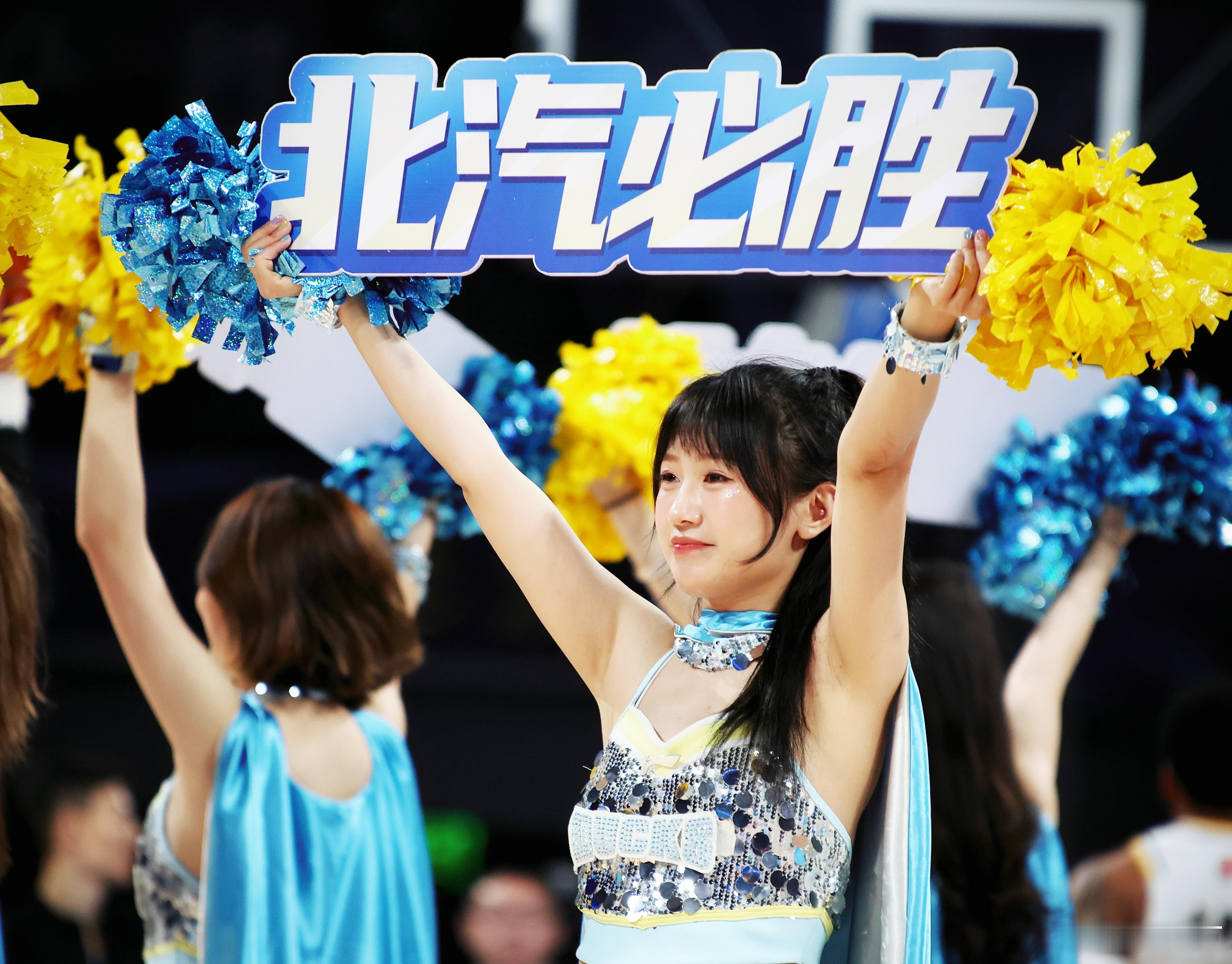 北京首钢 新小外已经确定，将很快启程来京。 