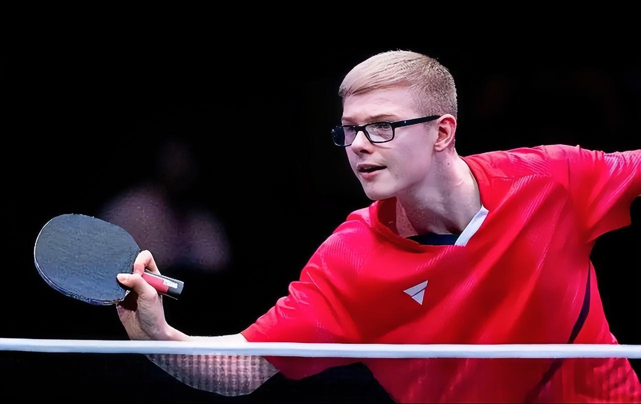 21世纪乒坛八位直板高手之间的交手记录：谁才是直板真正的王者？

马琳VS柳承敏