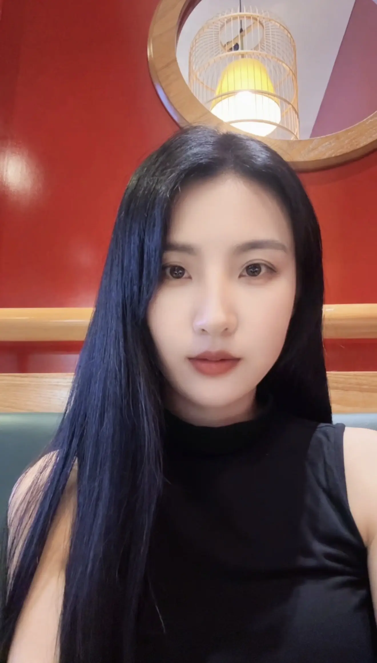 回复  如果是这样的话，我……🙄是挺有钱的吗