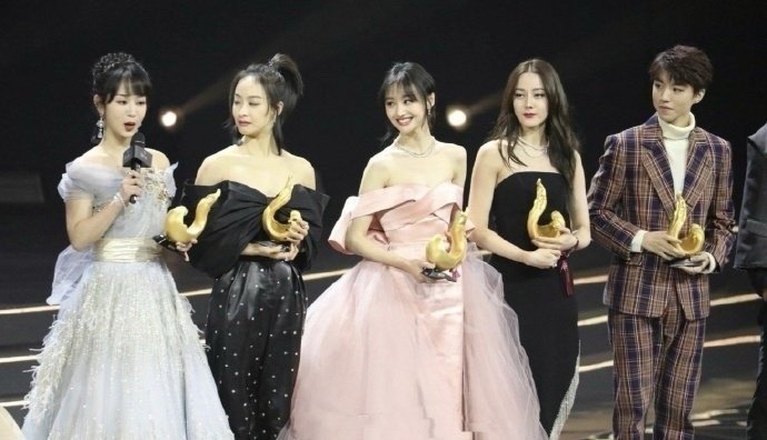 微博之夜的名场面，已成绝响，难以再现。 